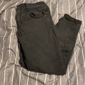 Black Ankle Jeans